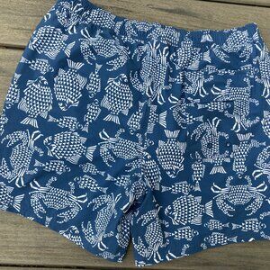 Mens Vineyard Vines Blue and White swim trunks - MEDIUM